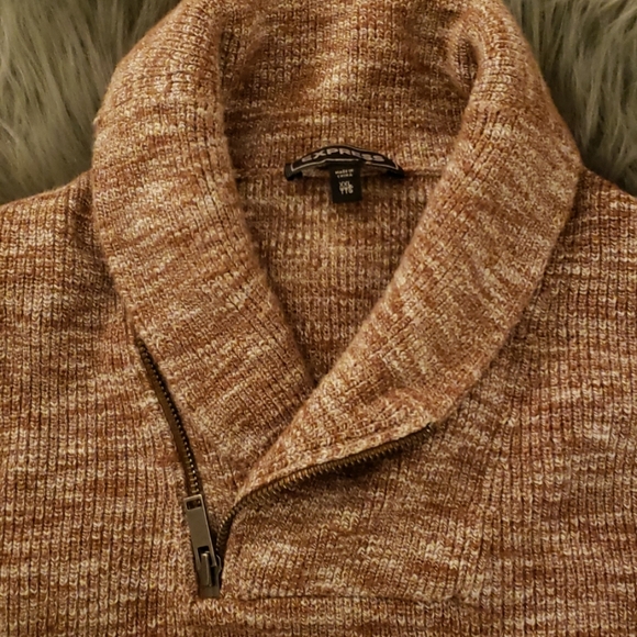 Sweater - Picture 2 of 2